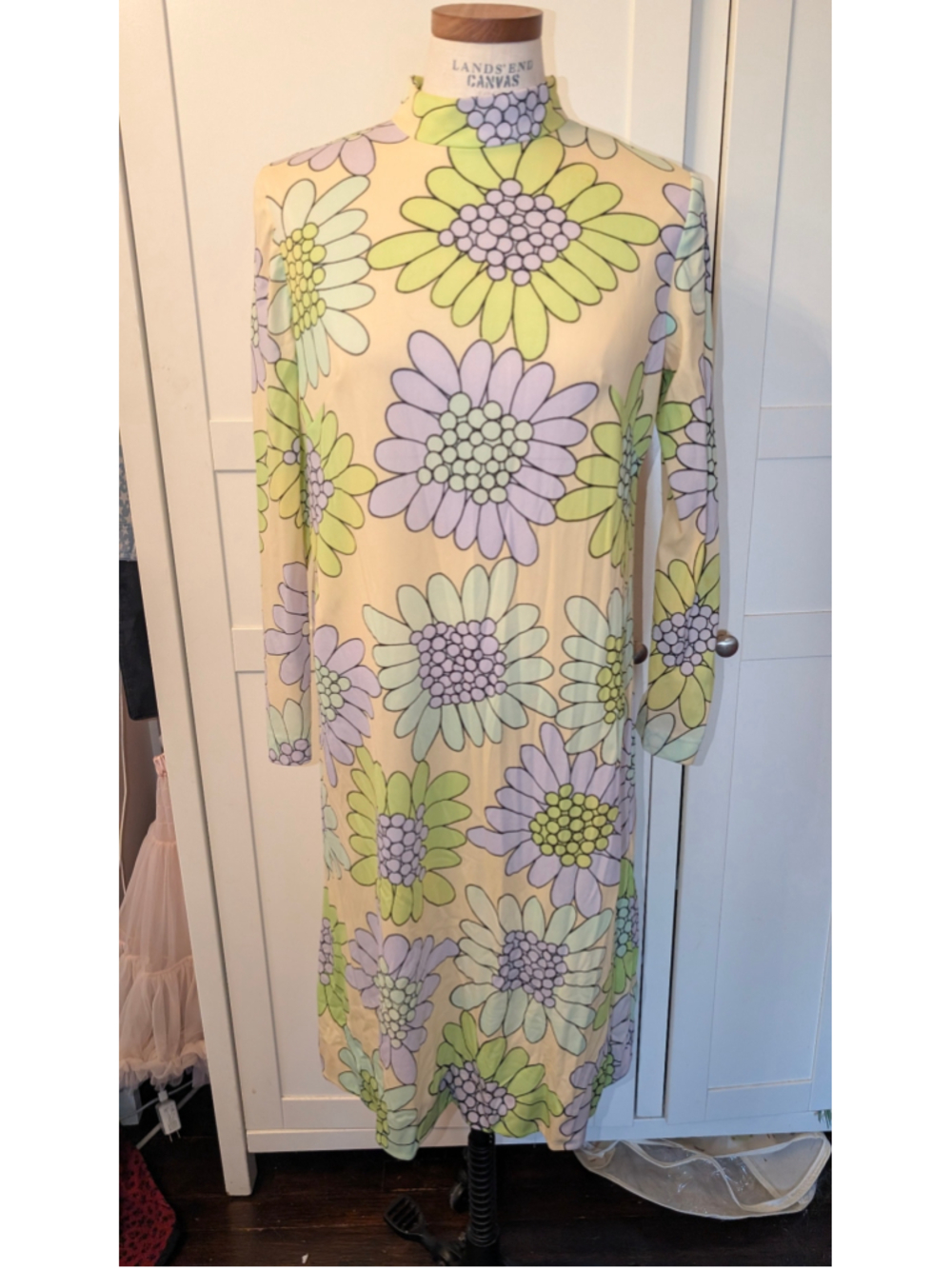 Vintage 70's The Wilroy Traveler Long Sleeve Floral Dress, Size M, Beige/Green